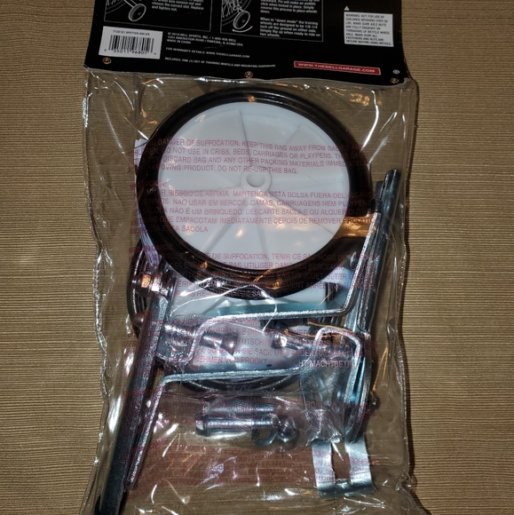 Training wheels - Picture 3 of 3